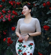 臺南  子怡 163cm.E奶.55kg.41歲 軟乎乎E奶隨你抓捏