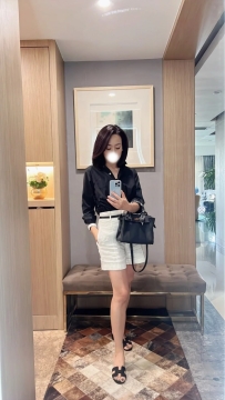 蘿央 162.45.C.35歲  骨感氣質熟女  身形修長 帶點冷豔氣息