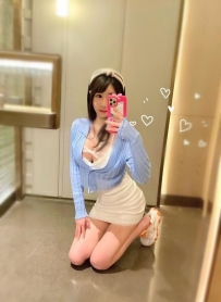 #臺中  敏敏 160.47.D.25歲    瓜子臉配上萌萌的大眼睛   白晳皮膚超美Der~