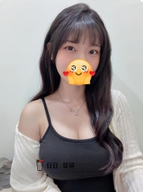 #高雄 姣姣 158 E 25歲 性感巨乳妹 噴水小達人