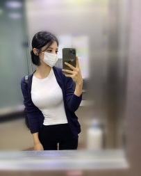 💜 紫瑩  #台I北  📏 身高：162cm｜體重：44kg｜罩杯：D｜年齡：26歲