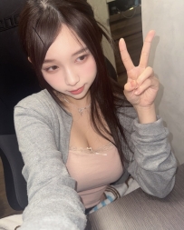 #高雄 戀戀 158cm.D奶.45kg.22歲 青春洋溢 活潑好動