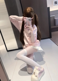 🔔 #師大附中  #臺北新北可約  小小美 158.D.45.18歲 （10000）