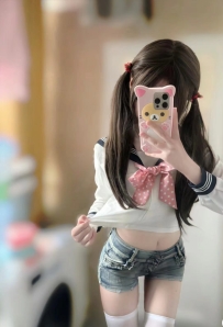 #高雄 娃娃 155cm Bcup 44kg 18歲 #清純乖巧
