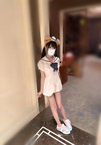 小綺 162/47/D/19歲  美腿細腰S型身材  強舌吻 69  深喉 蜜桃臀