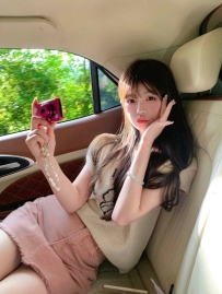 小可 162.46.C.21歲  #娃娃音 可愛又健談的 服務很貼心周到