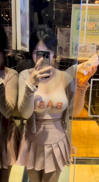 #台南  可恩 164cm 47kg D奶 25歲  大奶護士姐姐時常會饑渴難忍