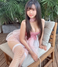 分享一波新鮮出爐的好物  滿滿膠原蛋白 嬌小小爆乳