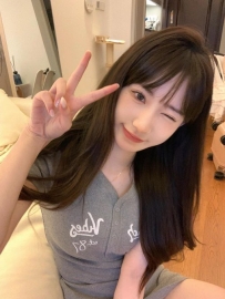 小桃 162.46.C.21歲   #外表清純 內心淫蕩的青少女