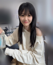 新竹 l 小蓓 155cm.C杯.20歲 l 淫蕩小女友敏感易濕