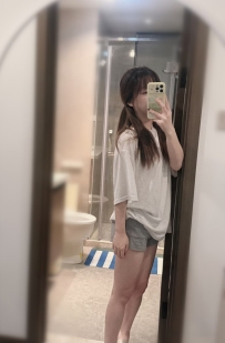 臺中 嬌小學生妹 小北 157cmB奶19歲