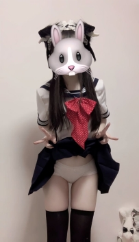 #高雄  豆豆 157cm/Bcup/43kg/18歲  #合法蘿莉