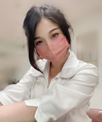 心桐  162cm C+ 47 25歲  甜美可愛的護理師