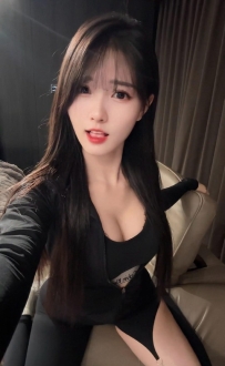 #臺中  芷晴 27歲/162/46/E  淫蕩補習班老師  白天教書，晚上趴著等幹！