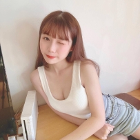 小丸子 158.C.45.22歲   質乖巧小隻馬  現役女子大學生