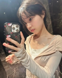 小芝麻可愛學生推薦  貝貝 158/C/45kg/21歲