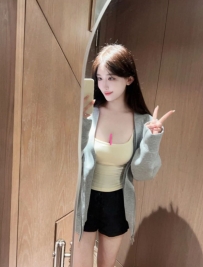 #可愛 #溫柔 #活潑  純天然女友臉  魔鬼身材 前凸後翹 完美腰臀