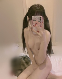 #貧乳小芝麻    小敏  160cm 45 B+ 18歲