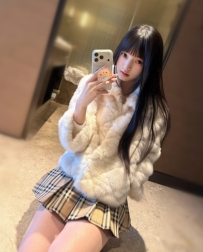 隱藏私房系列    🌸🌸 生生 155-18歲-C奶-42kg