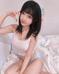 小老濕奈奈擁有一張小巧又清甜的高顏值奈奈 163.D+.46.23歲