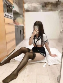 露露 163 48  D 24歲  前凸後翹~身材有料