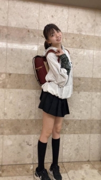 朵拉 156cm C奶 44kg 22歲  剛報班的小可愛