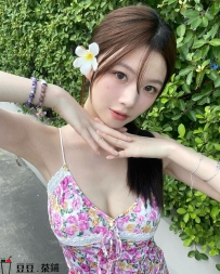 #新竹可約 柚子 160cm/C+cup/45kg/24歲 泳裝店業務員 互動很黏、很主動