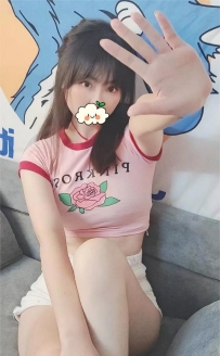 💧資訊：泡泡    162 C 23歲  💧簡介： 喜歡調教的哥哥可以來約一下哦