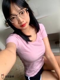 #高雄 小念 158cm C cup 20歲 單眼皮可愛妹妹 青春懵懂