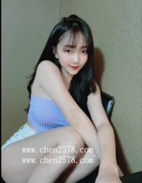 小雪 163 E 47kg 24歲 宅宅系美女兼職ing