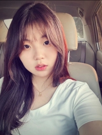 妮妮 159cmC+奶22歲 人前清純小甜妹 人後炮機玩不停