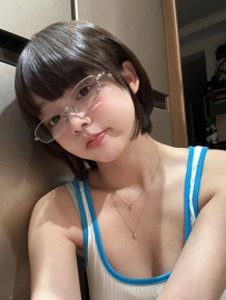 ✅短髮  ✅巨乳  ✅無套  ✅小隻馬  ✅在校學生