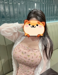 👙 景汐 162.50.G.24歲  👉是野生巨乳怪  哥哥快來收服吧