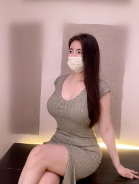 看看這個完美身材！微微 身高165公分，體重116斤