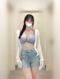 在校大學生 露西 165cm.D奶.48kg.22歲