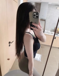 言夏 164cm 46kg C罩杯 27歲 美艷輕熟女姐姐