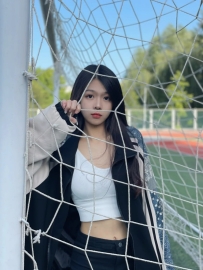 雨柔 158.D.19.45kg  難得一見的白虎美鮑，性慾特別強，