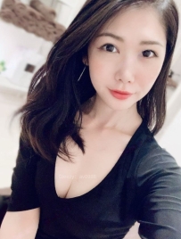 #台中  #白皙家教老師   可心162cm 47 D 32歲