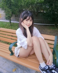 瑤瑤 157  B 20歲    #高雄  典型陽光美少女粉嫩的多汁美穴