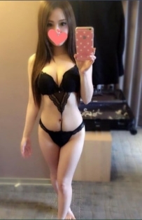 美婷156cm Ecup 47kg 24歲  淫蕩爆乳oL很有女友fu