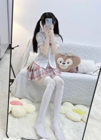 #台北 小喵 160 C 45kg 19歲  今天有空報班第一天  娃娃音 身材s腰 皮膚很白