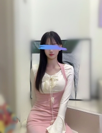 勾魂攝魄的小婷  胸部豐滿 手感柔軟又Q彈