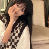 #高雄 子非 21 160 44 C 今日價：8k（買三送一）