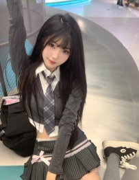 #高雄  咪咪 158cm C奶 45kg 20歲  青春學生妹妹