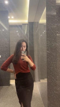 ✅ 榮華：165.D.48.27歲  很風騷的爆乳小妖精 惹火最厲害   主動型 健談不冷場