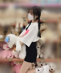 台北  學生妹 青萍 157 19歲 44kg C奶