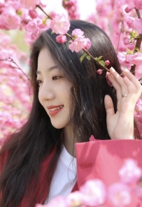 夢溪 164cm.D杯.48kg.27歲   火辣正妹不滿平日的微薄薪水