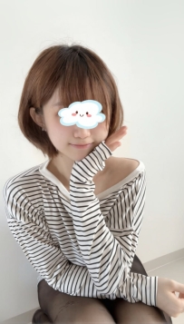 高中生兼職預約製  玥玥 150cm  B奶  39kg 18歲