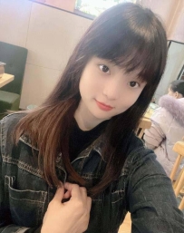 咪咪 157 B奶 21歲 45kg 狼友推薦的學生妹