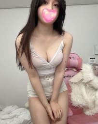#高雄 樂樂 160 D 22歲  嬌小身材好超控  雙峰堅挺粉粉嫩嫩